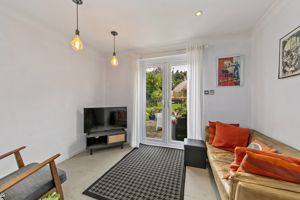 Breakfast / Family Room- click for photo gallery